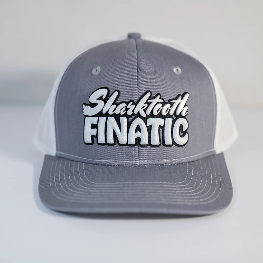 Finatic mesh-back trucker hat in heather grey/white